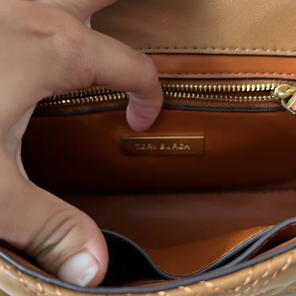 Tory Burch SMALL FLEMING POLISHED-GRAIN CONVERTIBLE SHOULDER BAG - Picture 10 of 13